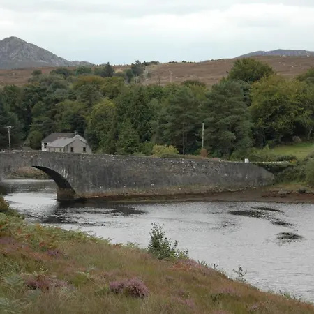 Ostan Loch Altan Отель Cashel Hill