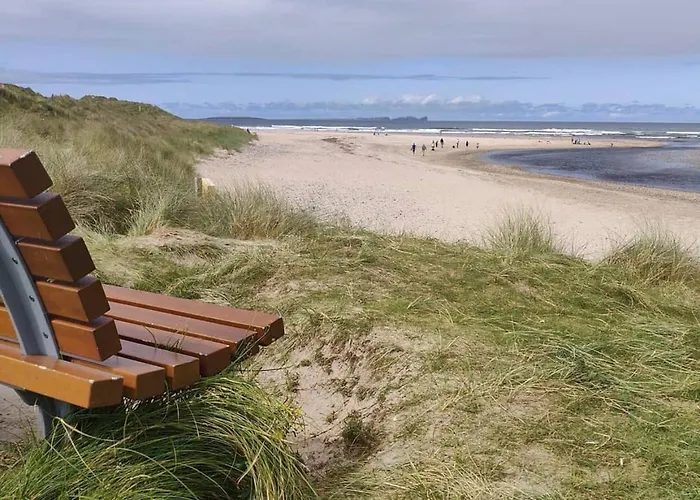 Ostan Loch Altan Cashel Hill